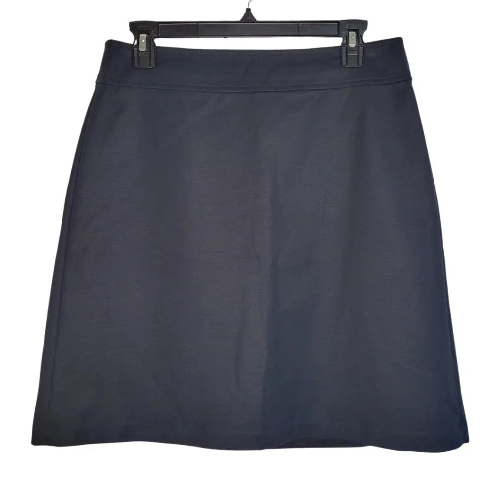 Banana Republic Black Skirt With Lining Zipper Closure Women's Petite Size 10